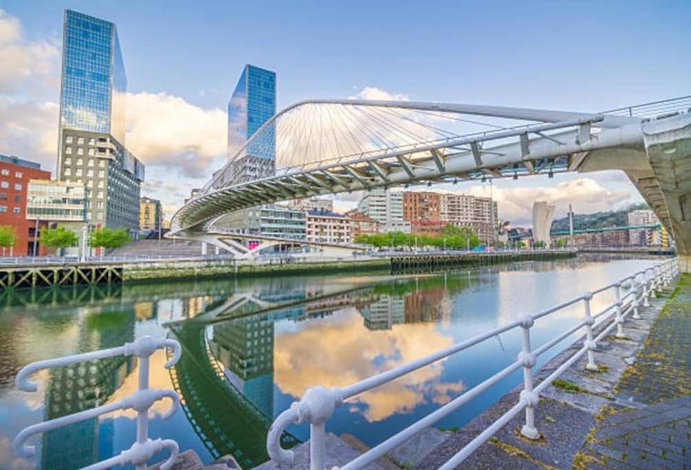 Basurto'S Urban Apartment Bilbao Exterior foto